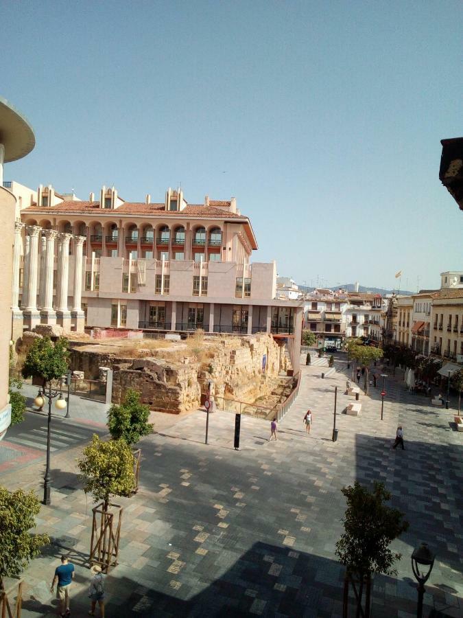 Vivienda Turística Templo Romano Córdoba Exterior foto
